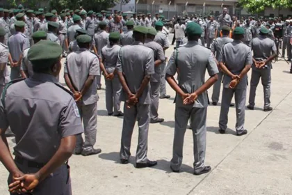 nigerian customs officials
